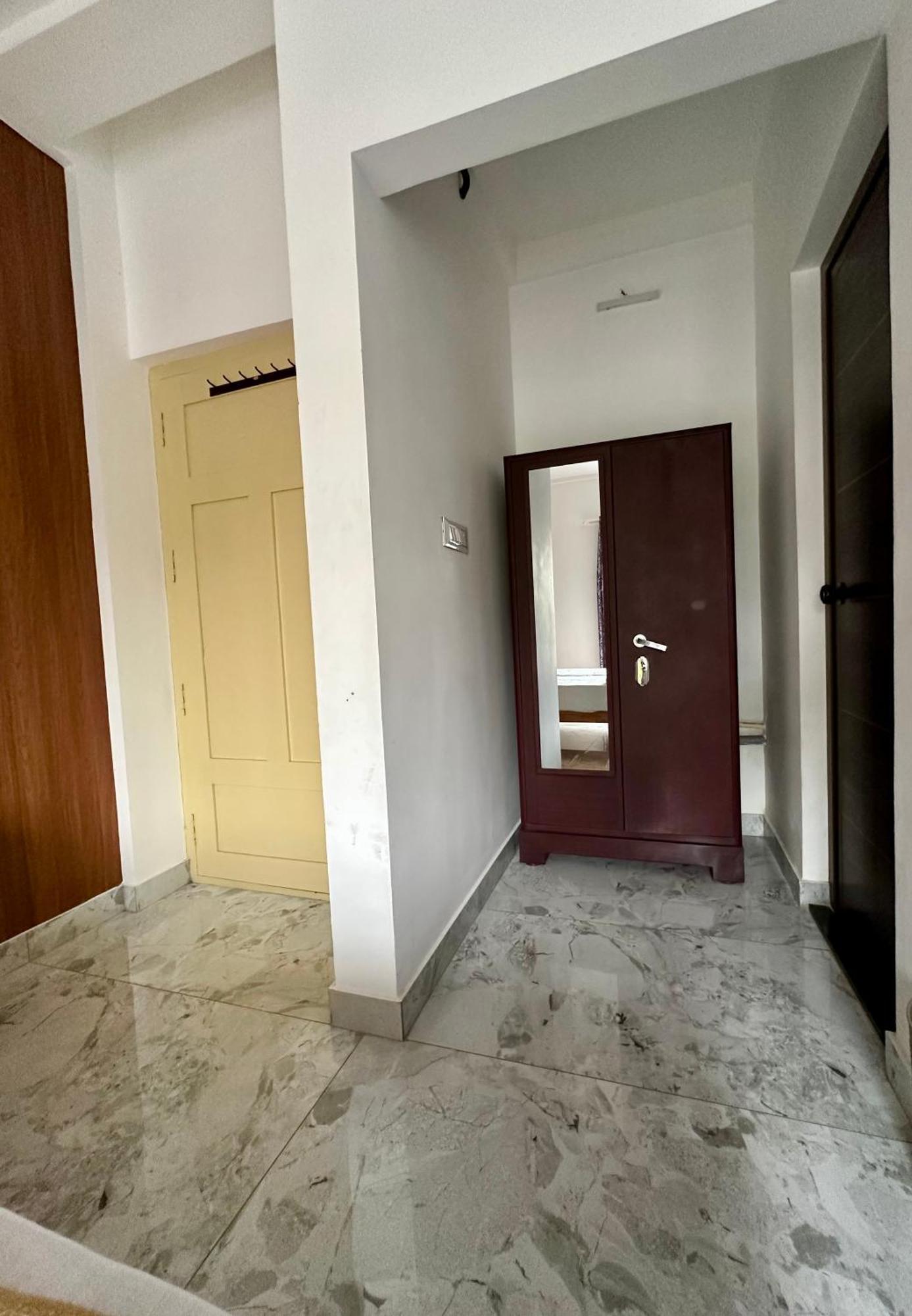 M M Residency Kochi Exterior foto